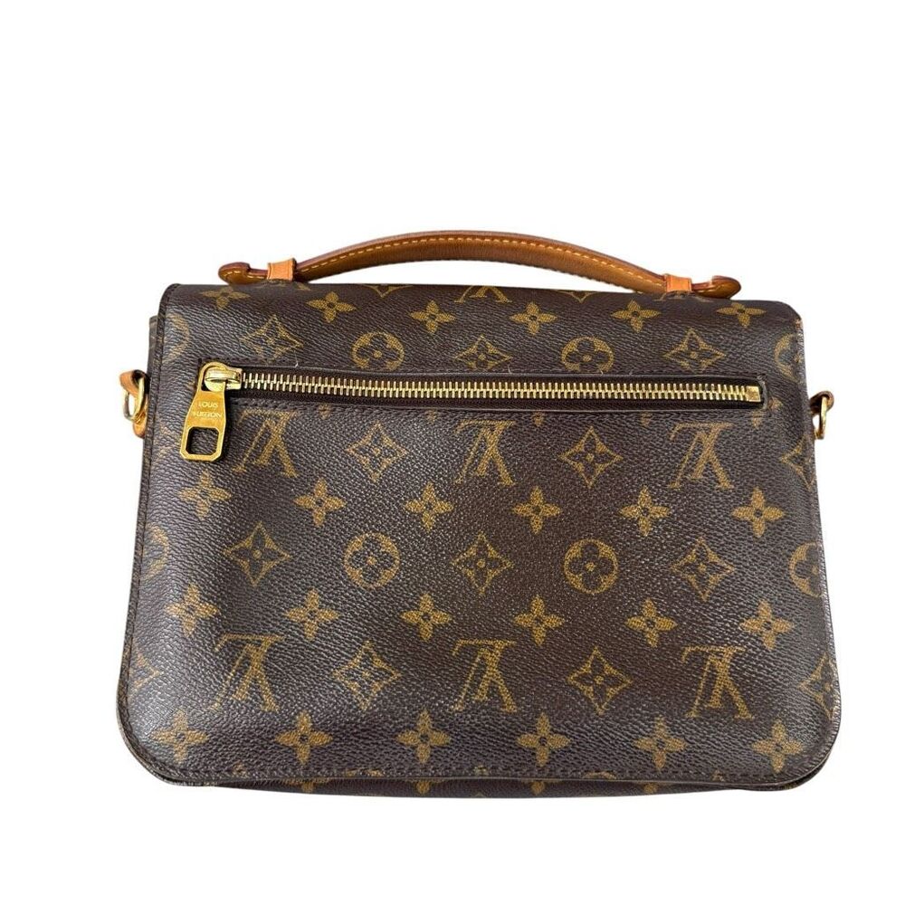 Authentic LOUIS VUITTON METIS Pochette Flap Monogram Leather Top Handle - Picture 2 of 16